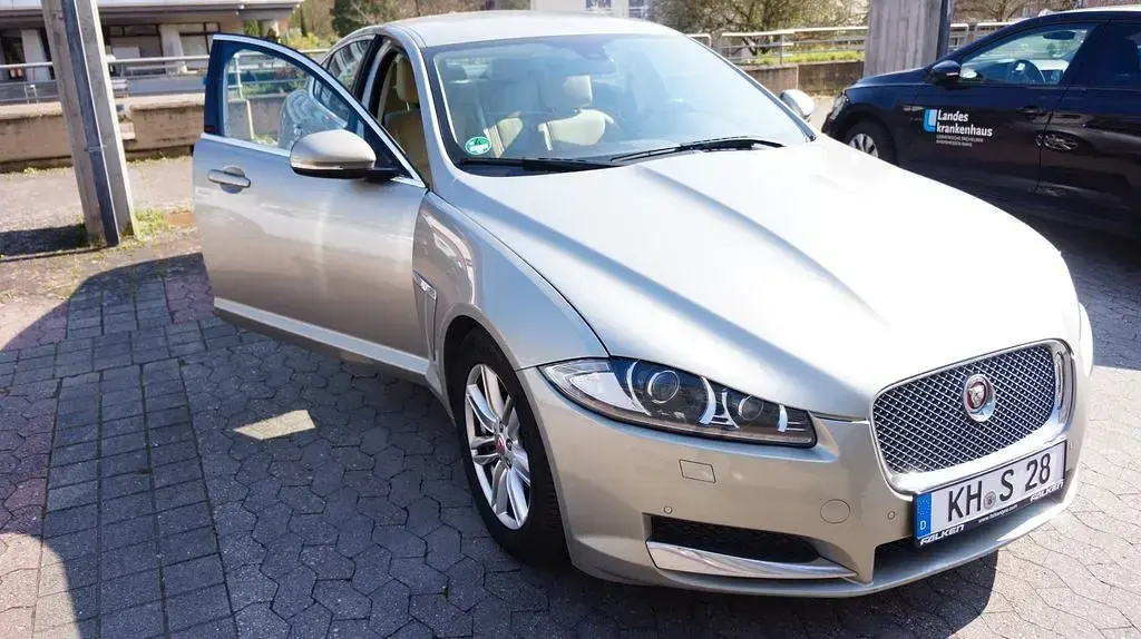 Brugt Jaguar XF 200 HK (147 kW) 2014 Guld Sedan