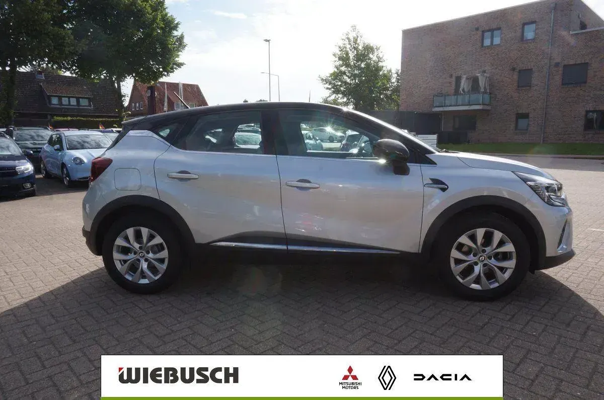 Gebraucht Renault Captur Intens 91 PS (66 kW) 2022 Grau SUV