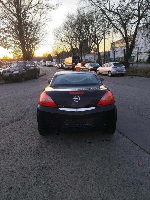 Gebraucht Opel Tigra 90 PS (66 kW) 2005 Cabrio