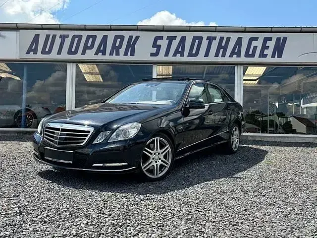 Gebraucht Mercedes E350 231 PS (169 kW) 2010 Schwarz Limousine