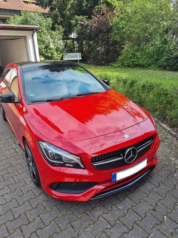 Rot Gebraucht 2016 Mercedes CLA250 Shooting Brake Kombi | 21.999 € (Fairer Preis) - Bild 1/4