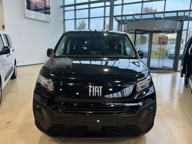 Schwarz Neu 2025 Fiat e-Doblò Comfort Van / Kleinbus | 35.990 € - Bild 1/4