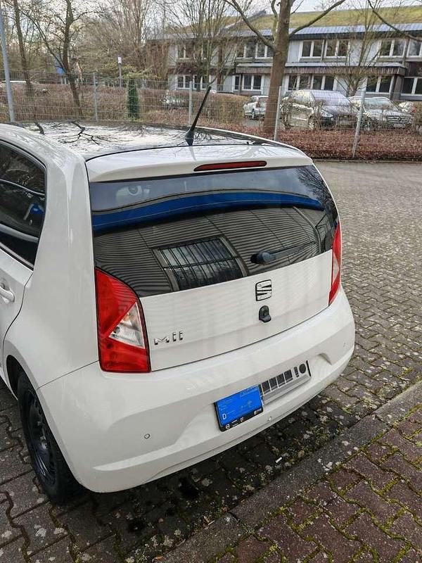 Gebraucht Seat Mii Chic 75 PS (55 kW) 2019 Weiß Kleinwagen