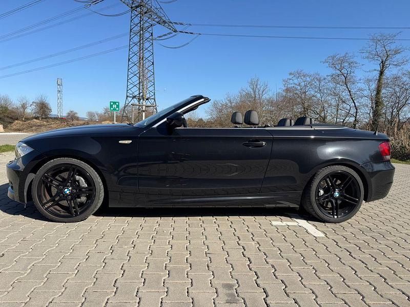 Gebraucht BMW 135 Cabriolet Sport Line 306 PS (225 kW) 2013 Schwarz Cabrio
