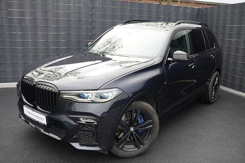 Schwarz Gebraucht 2021 BMW X7 M Sport SUV | 53.799 € (Guter Preis) - Bild 1/4