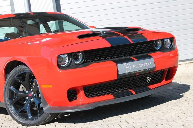Gebraucht Dodge Challenger 381 PS (280 kW) 2017 Rot Coupé
