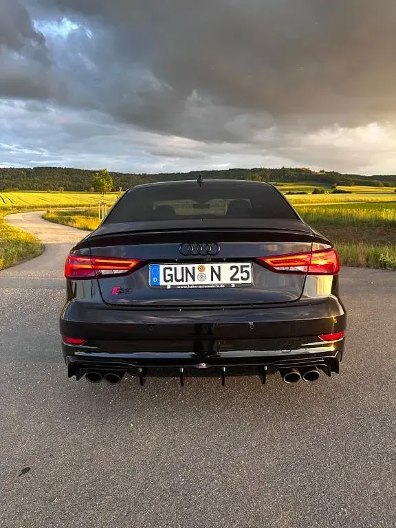 Gebraucht Audi S3 Sport 300 PS (220 kW) 2019 Limousine