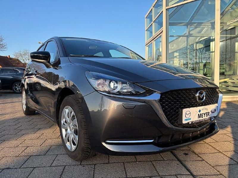 Machine gray Gebraucht 2022 Mazda 2 Homura-Line Limousine | 15.690 € (Fairer Preis) - Bild 1/4