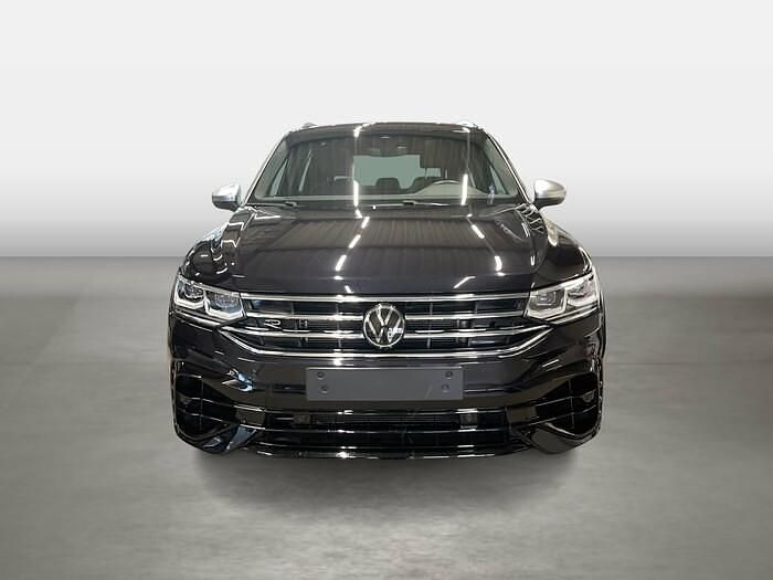Gebraucht VW Tiguan R 320 PS (235 kW) 2023 Deep black perleffekt SUV