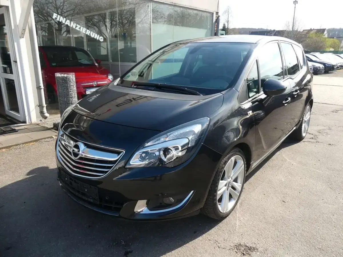 Używany Opel Meriva OPC 140 KM (102 kW) 2014 Czarny Minivan