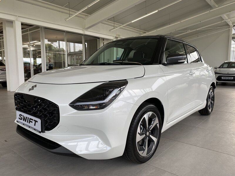 Weiß Gebraucht 2024 Suzuki Swift Comfort+ Kleinwagen | 19.900 € (Etwas zu teuer) - Bild 1/4