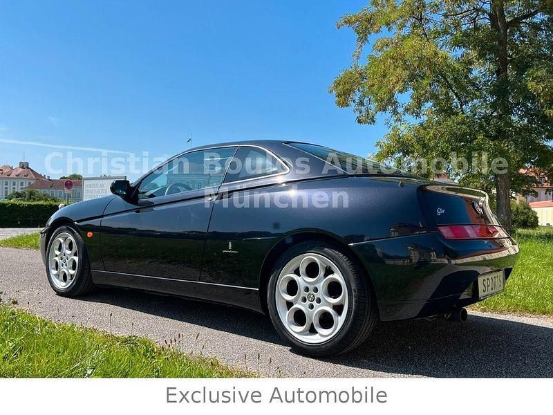 Gebraucht Alfa Romeo GTV Lusso 241 PS (177 kW) 2009 Schwarz Coupé