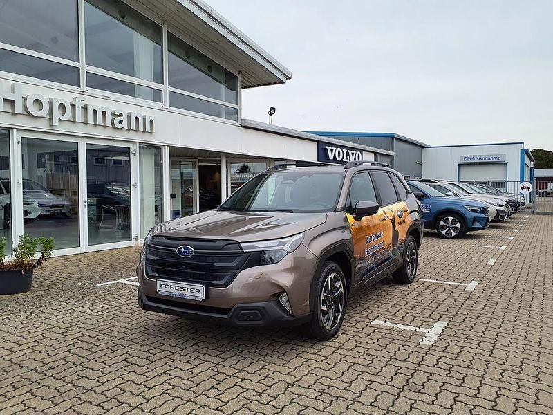 Brilliant bronze metallic Gebraucht 2025 Subaru Forester Exclusive+ SUV | 43.990 € (Fairer Preis) - Bild 1/4