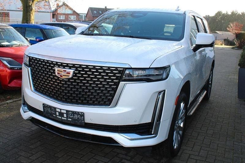 Gebraucht Cadillac Escalade 426 PS (313 kW) 2023 Weiß SUV