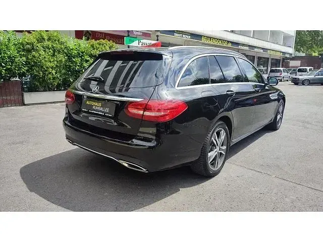 Gebraucht Mercedes C250 Exclusive 211 PS (155 kW) 2015 Obsidianschwarz (metallic) Kombi