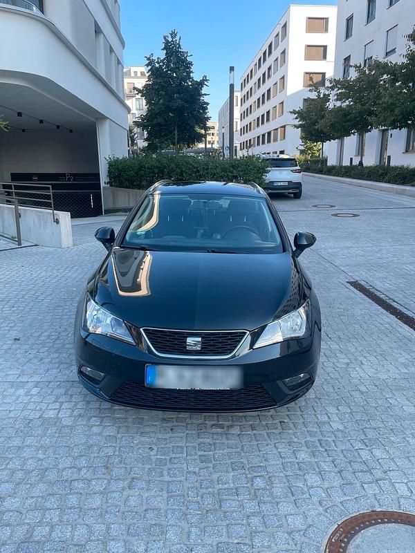 Schwarz Gebraucht 2015 Seat Ibiza ST Style Kombi | 5.800 € (Fairer Preis) - Bild 1/4