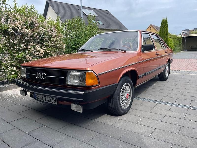 Gebraucht Audi 100 116 PS (85 kW) 1978 Orange Limousine