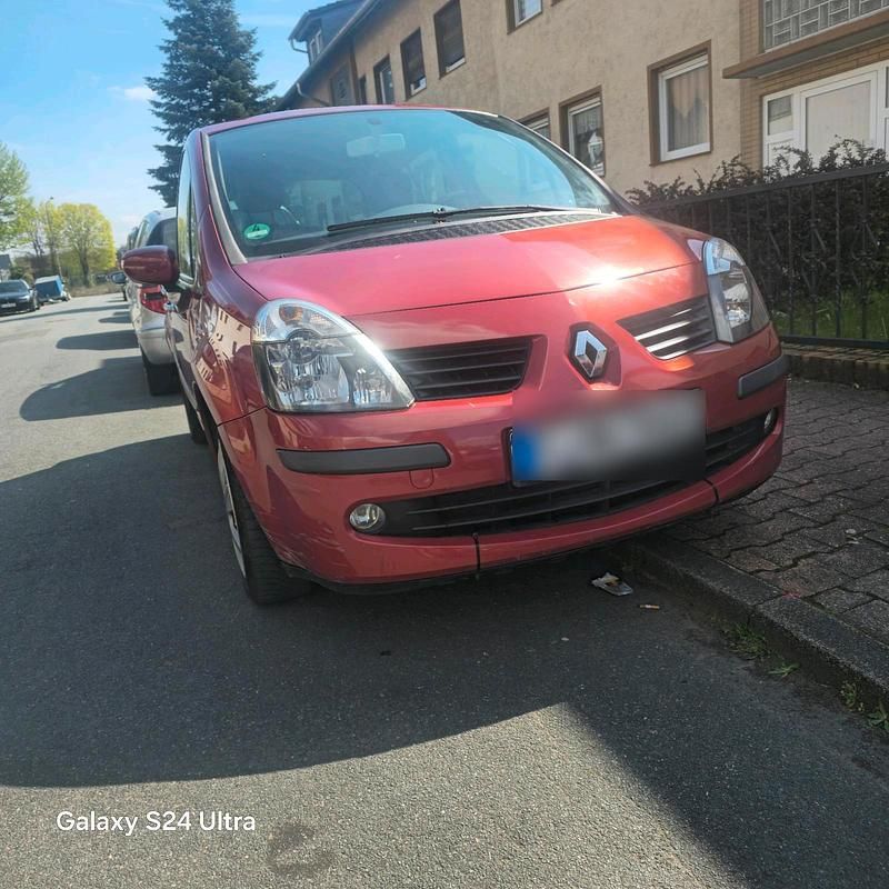 Usado Renault Modus 88 HP (64 kW) 2007 Vermelho Monovolume
