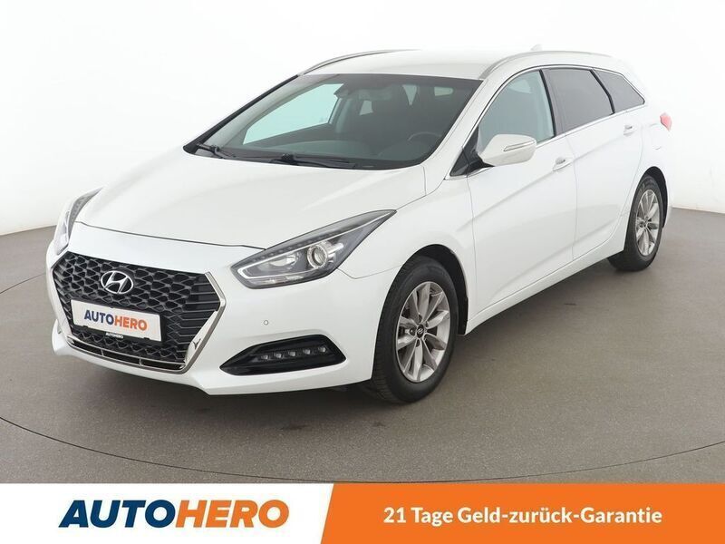 Weiß Gebraucht 2018 Hyundai i40 Space Limousine | 15.090 € (Fairer Preis) - Bild 1/3