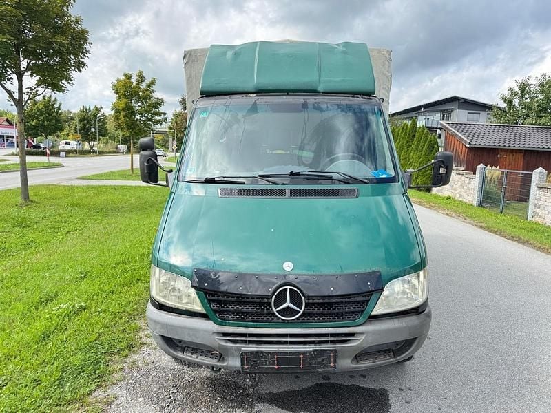 Grün Gebraucht 2006 Mercedes Sprinter Van | 4.550 € (Guter Preis) - Bild 1/4