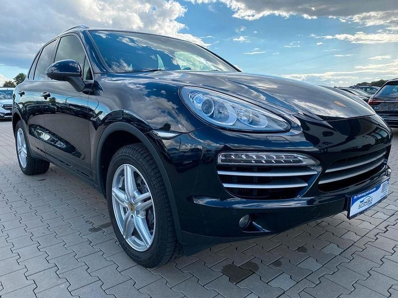 Schwarz Gebraucht 2014 Porsche Cayenne Platinum Edition SUV | 21.900 € (Guter Preis) - Bild 1/4