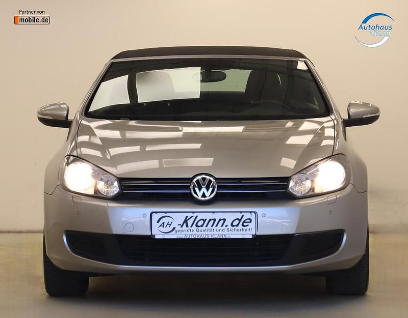 Gebraucht VW Golf Cabriolet 105 PS (77 kW) 2012 Silber Cabrio