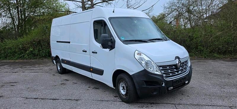 Second-hand Renault Master 130 CP (95 kW) 2019 Negru Monovolum