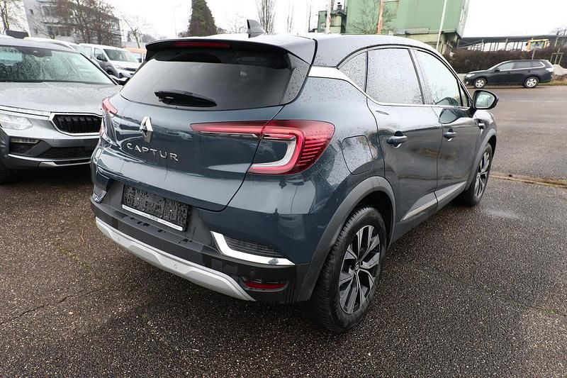 Gebraucht Renault Captur 158 PS (116 kW) 2023 Blau metallic SUV