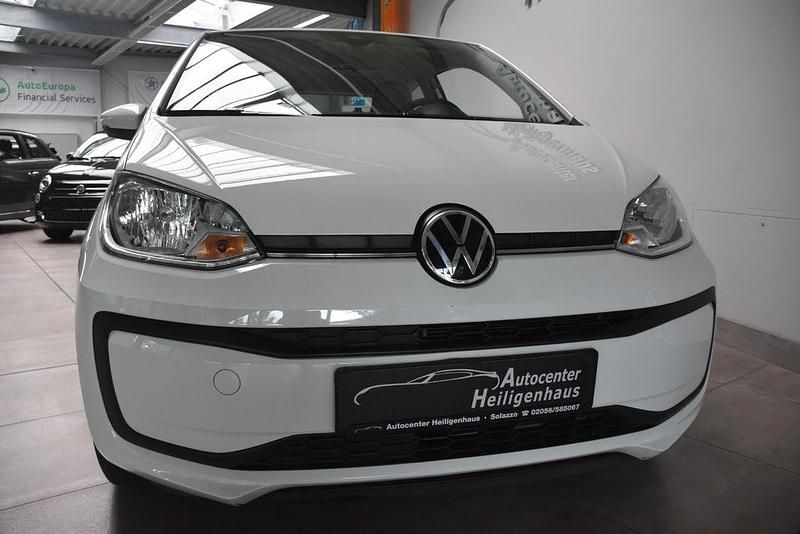 Weiß Gebraucht 2022 VW up! Kleinwagen | 8.980 € (Guter Preis) - Bild 1/4