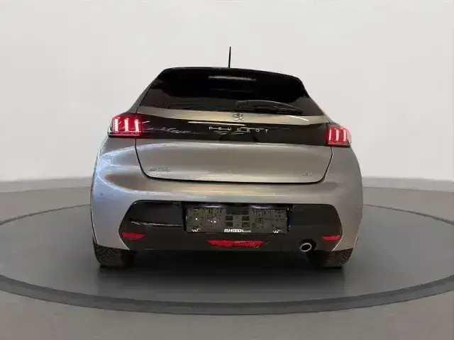 Gebraucht Peugeot 208 GT 74 PS (54 kW) 2024 Silber Kleinwagen