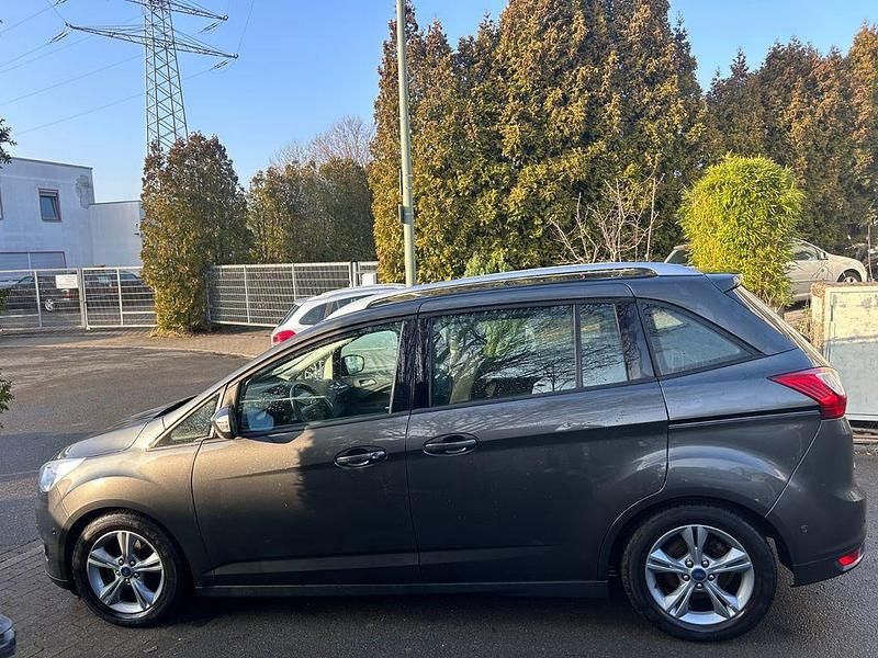 Gebraucht Ford Grand C-Max Cool & Connect 125 PS (91 kW) 2018 Van / Kleinbus