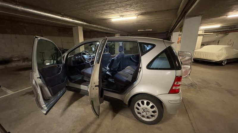 Gebraucht Mercedes A160 102 PS (75 kW) 2003 Silber Kleinwagen