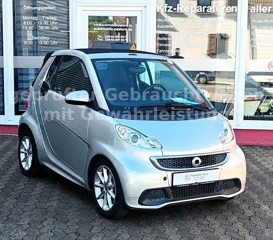 Gebraucht Smart ForTwo Cabrio 71 PS (52 kW) 2014 Silber Cabrio