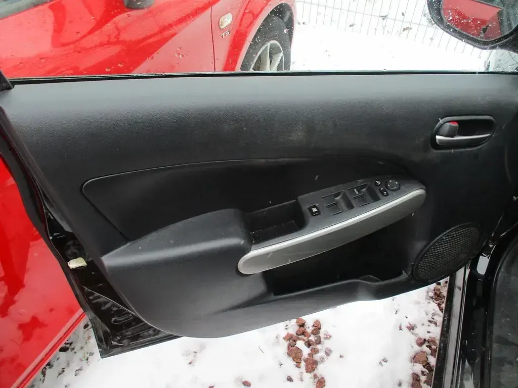 Gebraucht Mazda 2 84 PS (61 kW) 2011 Schwarz Kleinwagen