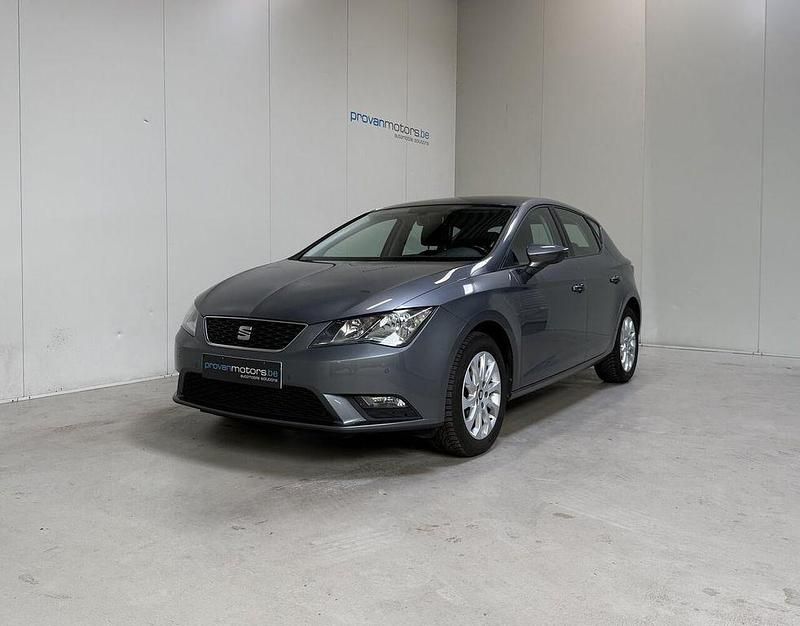Second-hand Seat Leon Style 110 CP (80 kW) 2016 Gri SUV