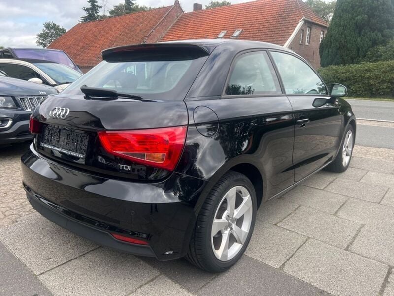 Gebraucht Audi A1 Sport 90 PS (66 kW) 2016 Schwarz Kleinwagen