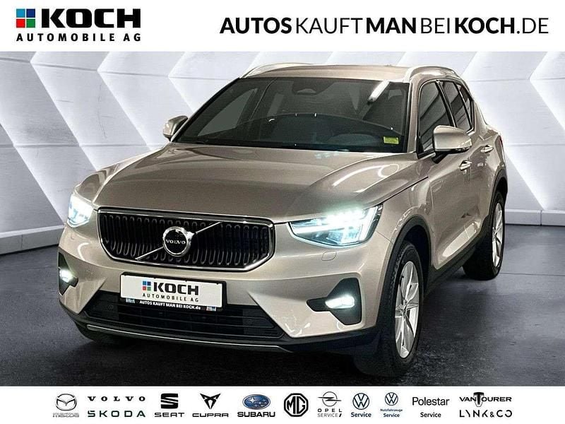 Bright dusk Gebraucht 2024 Volvo XC40 Core SUV | 35.890 € (Fairer Preis) - Bild 1/4