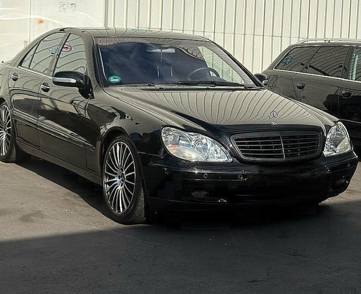 Schwarz Gebraucht 2000 Mercedes S430 Limousine | 4.200 € (Superpreis) - Bild 1/4
