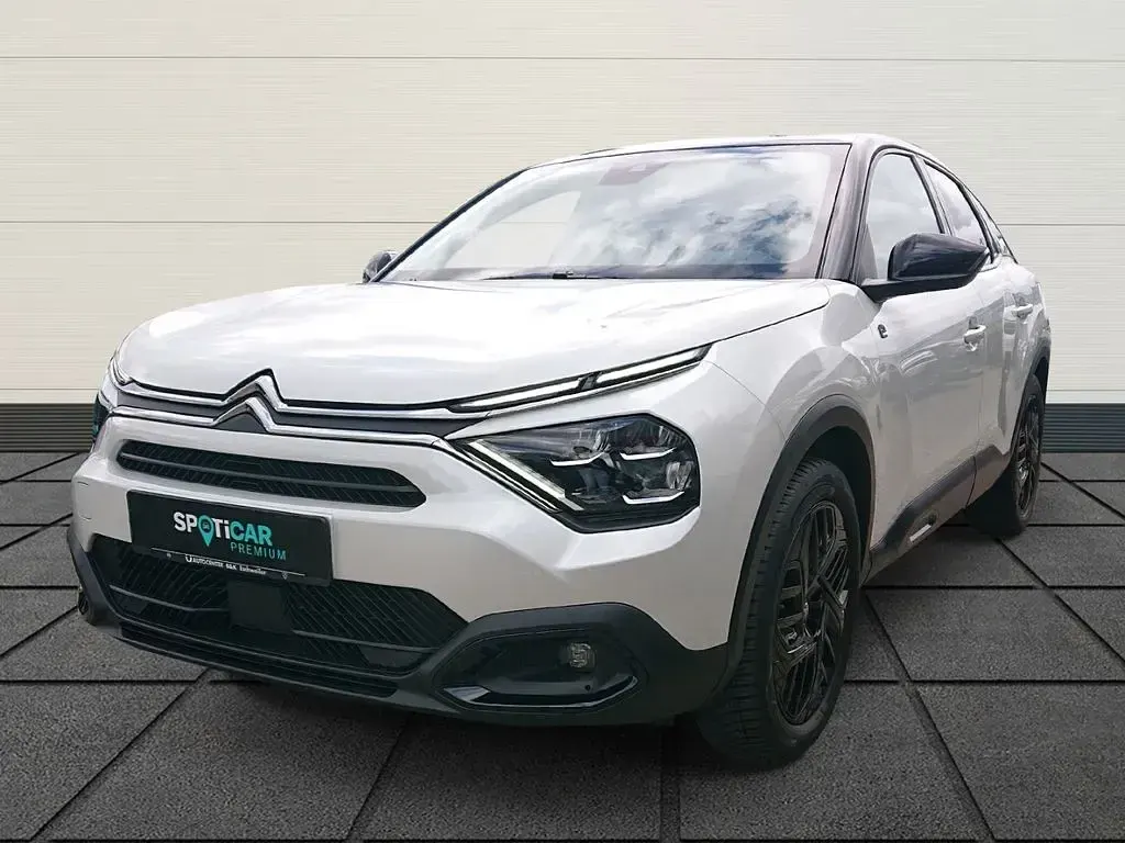 Gebraucht Citroën e-C4 114 kW (156 PS) 2024 Weiß Limousine