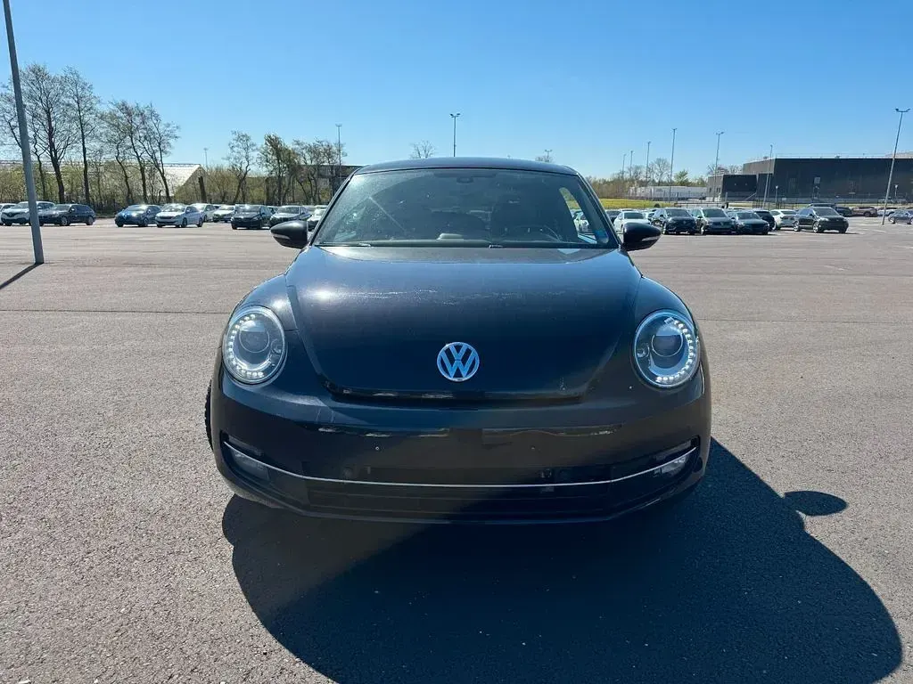 Używany VW Beetle 140 KM (102 kW) 2014 Czarny Hatchback