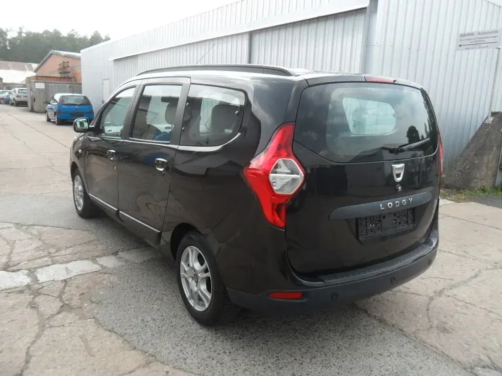 Gebraucht Dacia Lodgy Lauréate 116 PS (85 kW) 2013 Schwarz Van / Kleinbus