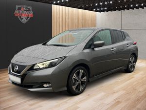 Grau (gun metallic metallic) Gebraucht 2021 Nissan Leaf 360º Kleinwagen | 17.990 € (Etwas zu teuer) - Bild 1/4