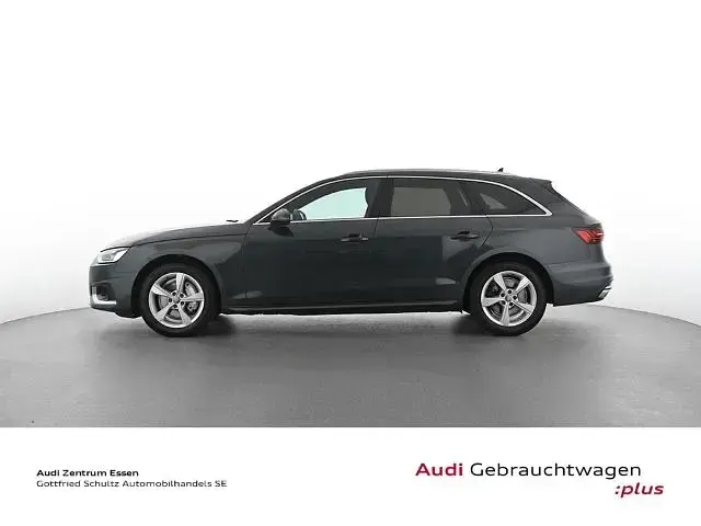 Gebraucht Audi A4 Advanced 204 PS (150 kW) 2021 Grau Kombi