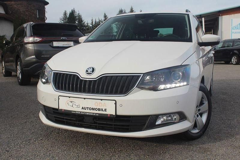 Gebraucht Skoda Fabia Style 110 PS (80 kW) 2017 Bila candy/candyweiss Kombi