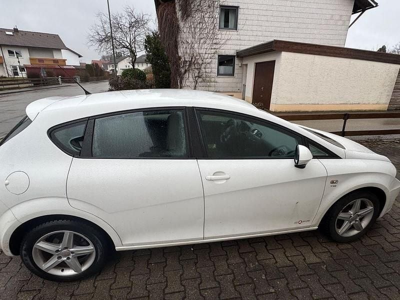 Gebraucht Seat Leon Copa 105 PS (77 kW) 2011 Weiß Kleinwagen
