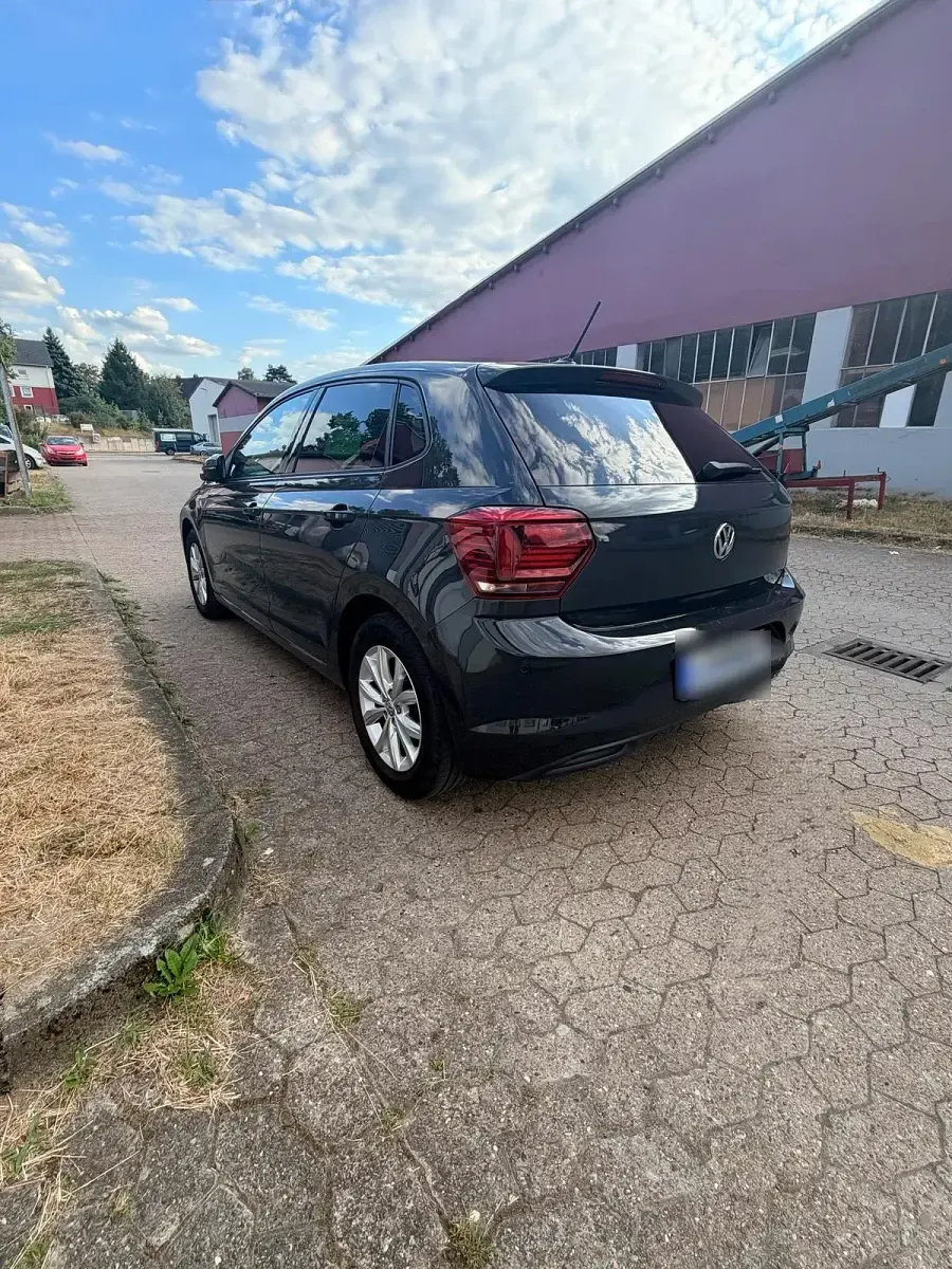 Gebraucht VW Polo Highline 95 PS (69 kW) 2018 Grau Kleinwagen