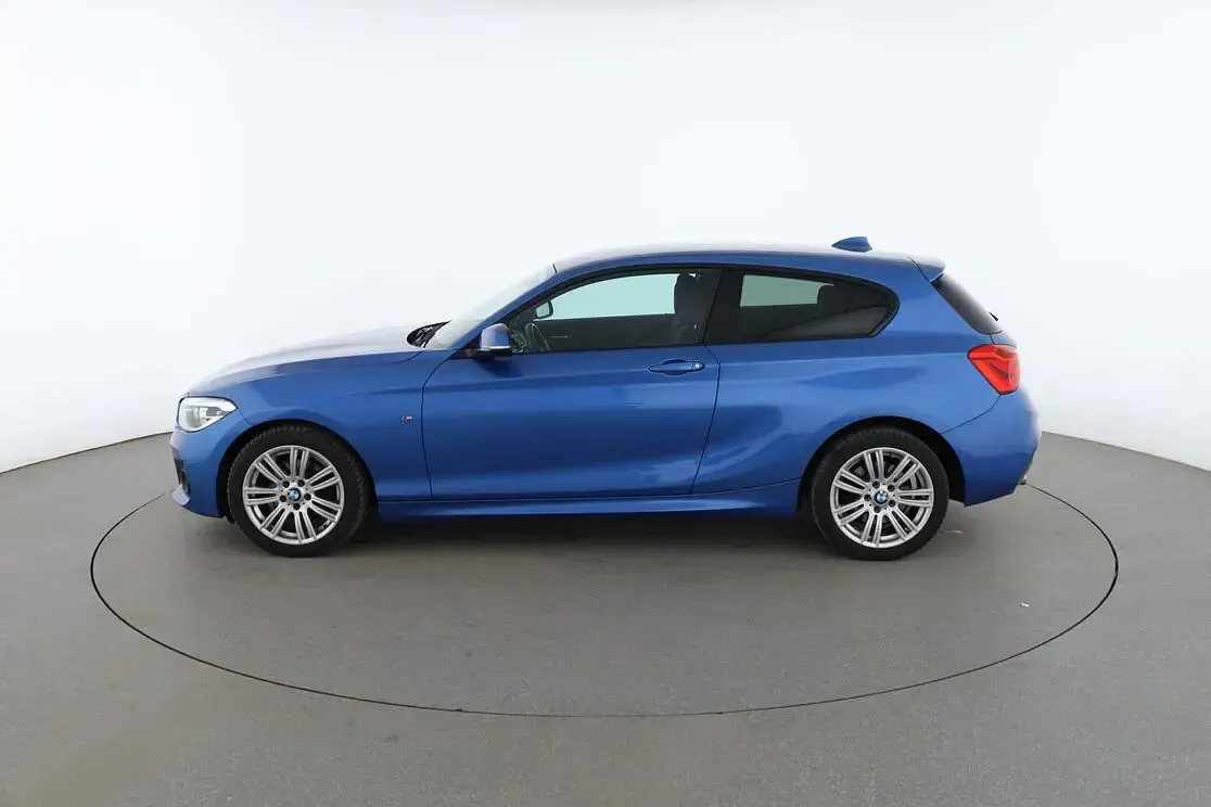 Gebraucht BMW 120 M Sport 190 PS (139 kW) 2016 Blau Kleinwagen