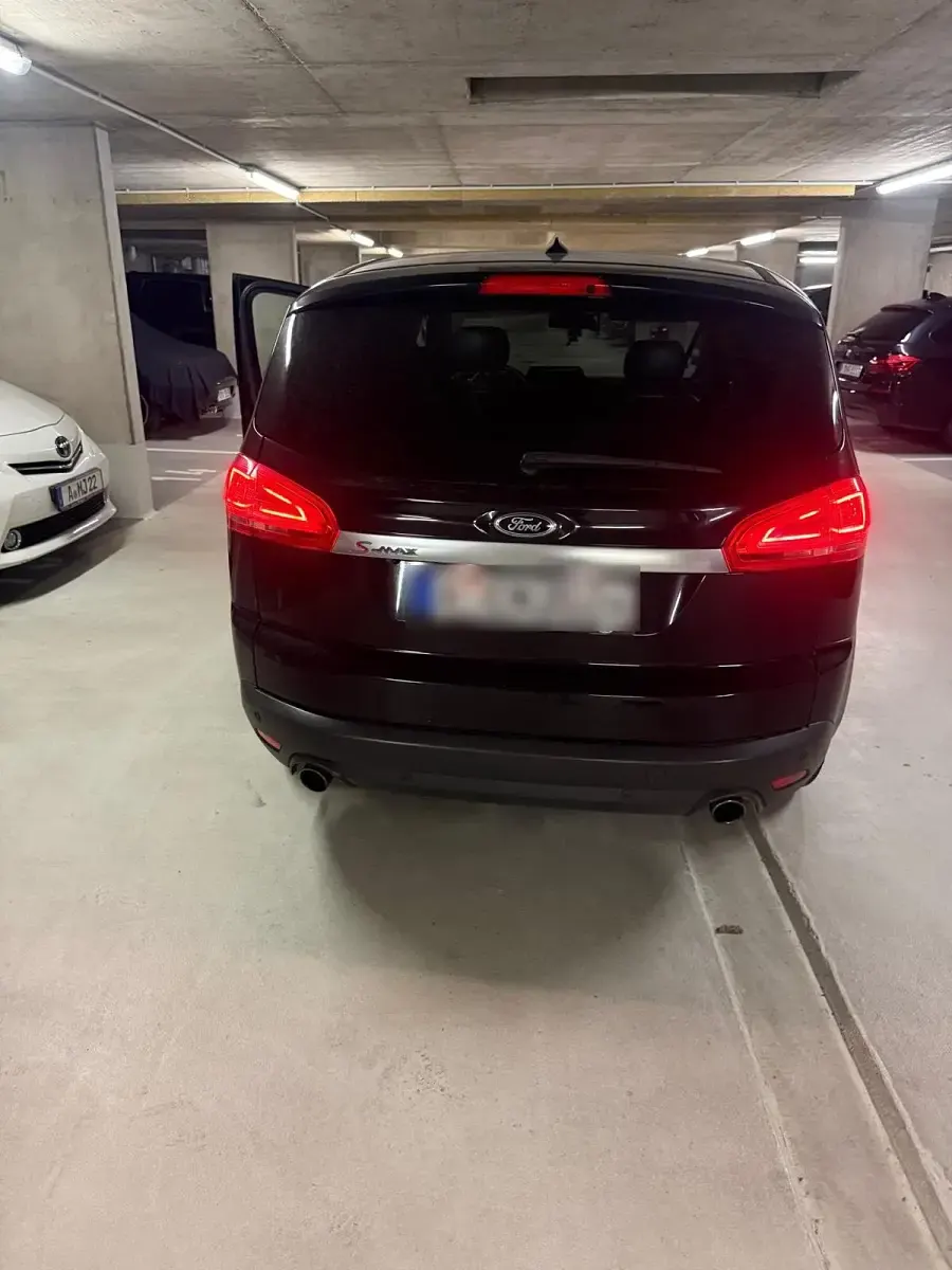 Gebraucht Ford S-MAX S 200 PS (147 kW) 2012 Schwarz Van / Kleinbus