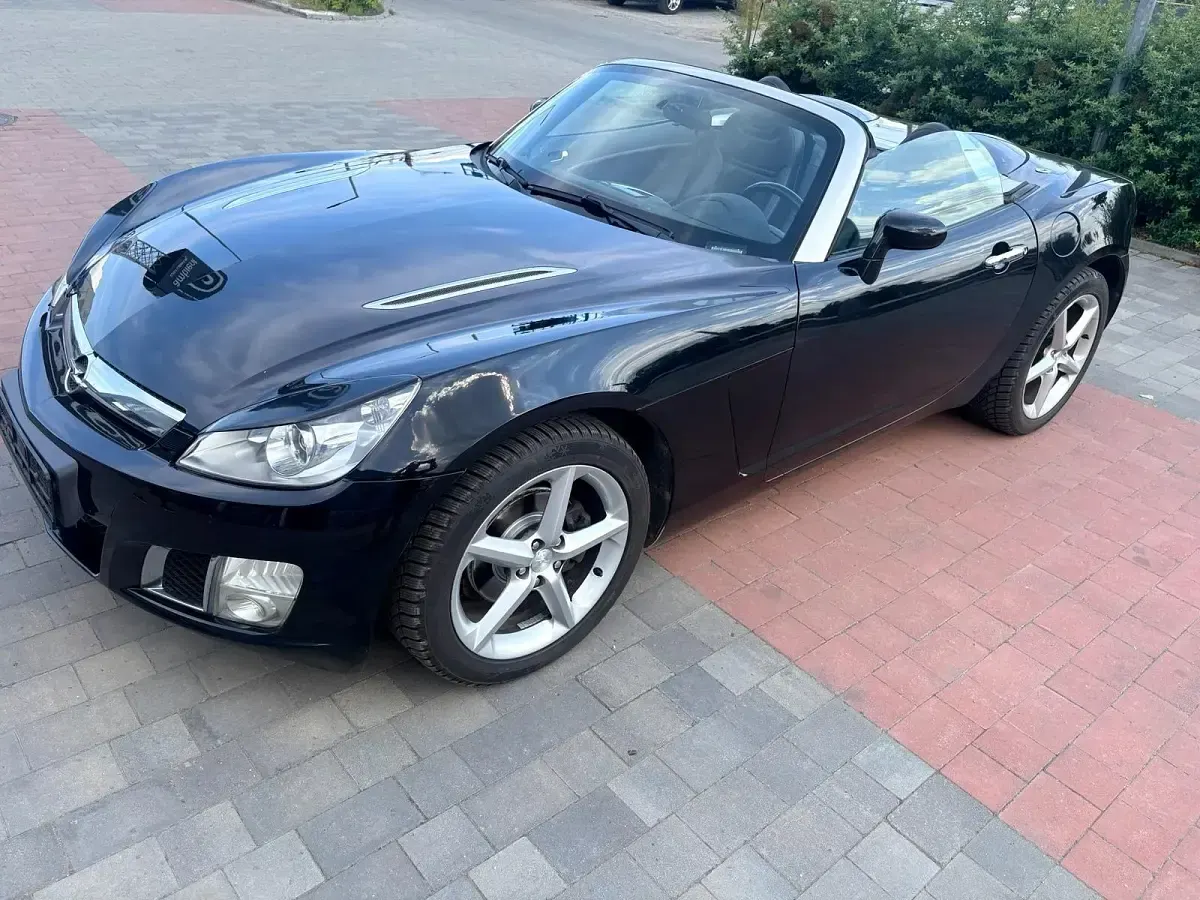 Gebraucht Opel GT 260 PS (191 kW) 2009 Schwarz Cabrio