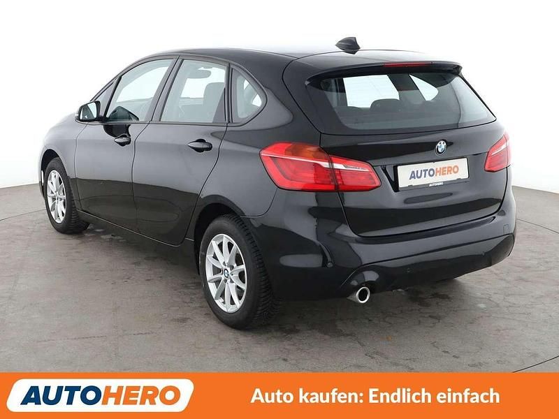 Gebraucht BMW 216 Active Tourer Advantage 109 PS (80 kW) 2018 Schwarz ii Van / Kleinbus